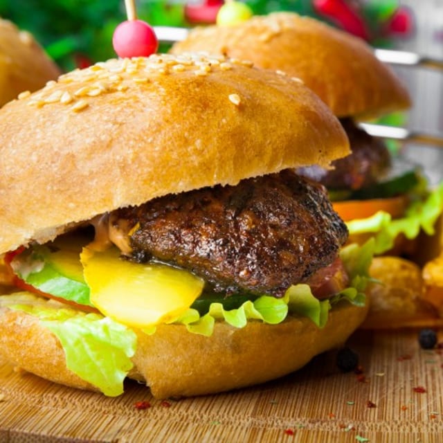 Hamburger Combo Meal.